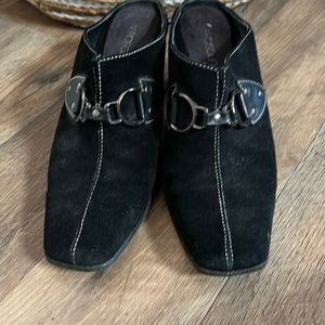 AEROSOLES | Cinch Worm Leather Upper Mules